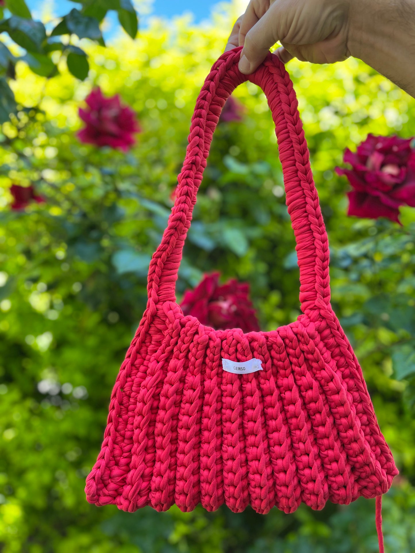 Bolso de hombro a crochet / Shoulder bag / bolso a crochet tendencia / bolso rojo hombro a crochet