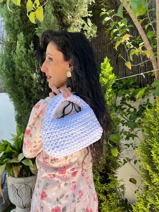 Mini bolso de mano a crochet blanco / Mini bolso de mano a crochet boda / Mini bolso a crochet graduación/ Mini bolso a crochet comunión/ Mini bolso a crochet tendencia