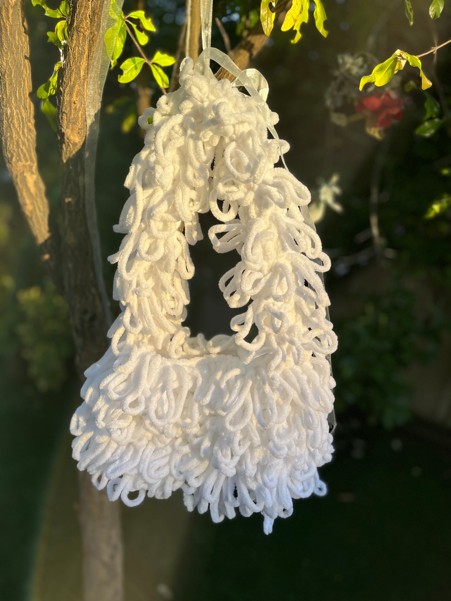Shoulder bag peluche