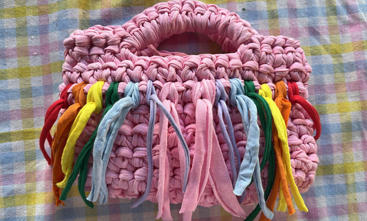 Mini Bolso de mano a crochet / mini tote bag crochet / mini bolso a crochet rosa / mini bolso de mano a crochet verano / mini bolso a crochet arcoíris